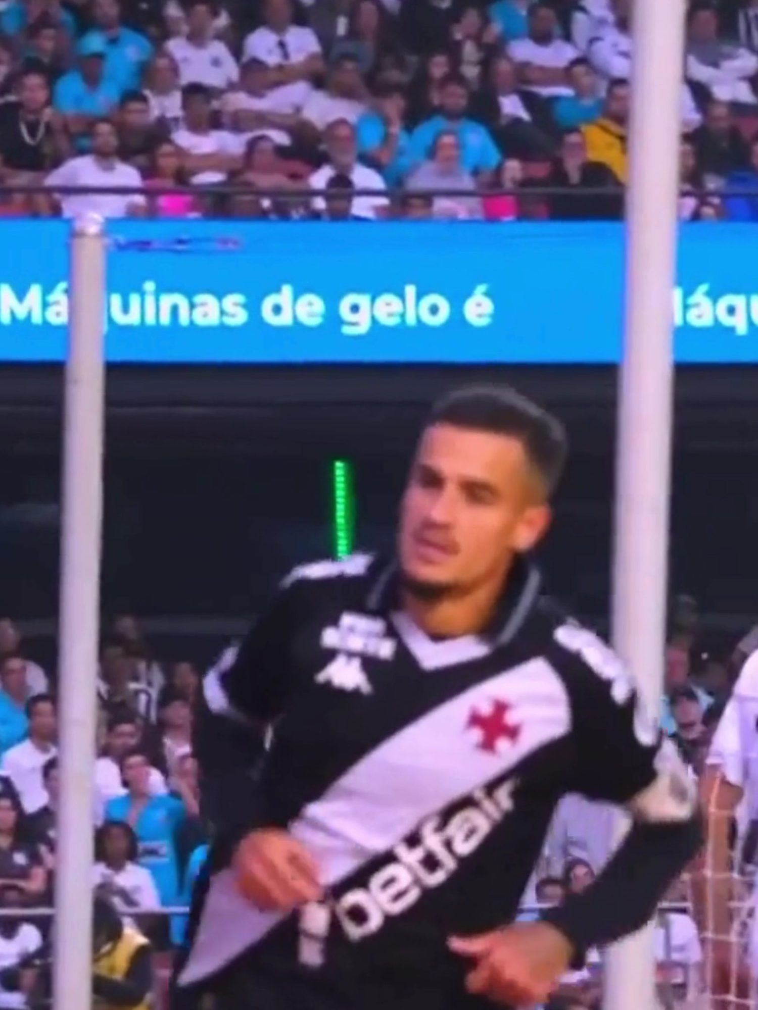 SEGUNDO GOL DE COUTINHO DO VASCO CONTRA O SANTOS #vasco #coutinho #santos #brasileirao