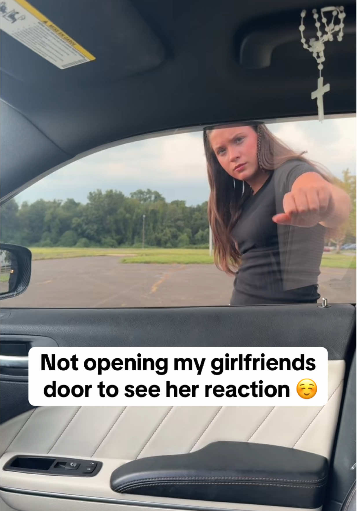 she wouldn’t even give me a kiss 😓😓 @maeveplusryan  #girlfriend #couple #trending #foryou #prank #boyfriend #viral #Relationship #ryandmaeve #coupletrend #foryoupage #couplegoals #harmlessprank #prankwars #coupleprank #tiktoktrend #fyp #tiktok 