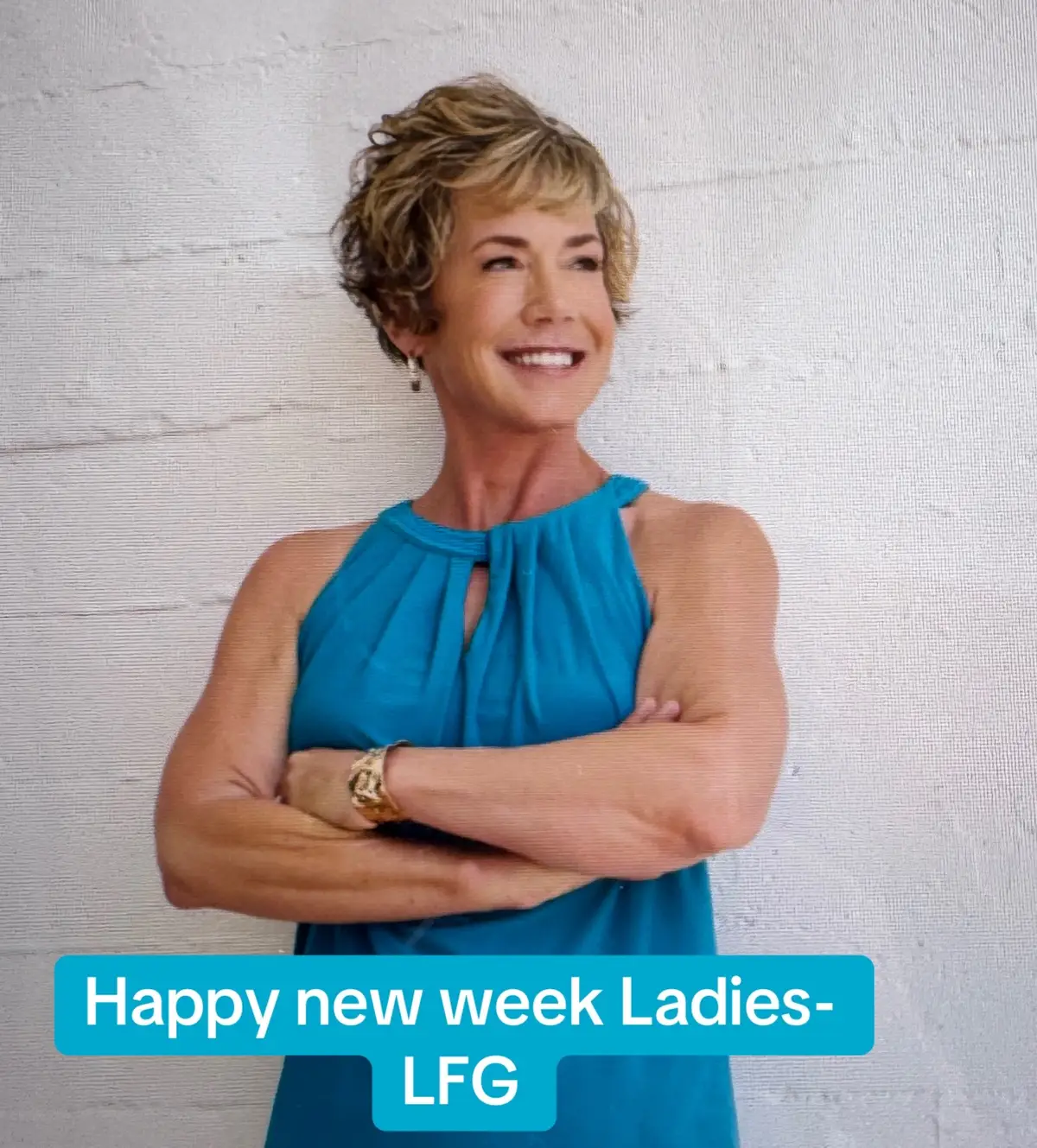 ✨ Happy Monday, Ladies! ✨ A new week is the perfect time to reset, refocus, and remind yourself that health is a gift at every age. 💪🌸 Whether it’s choosing nourishing foods, moving your body with intention, or taking time for self-care—you deserve to feel your absolute best. Remember, small consistent steps add up to big transformations. Here’s to a week of energy, strength, and confidence! 💃 Because it’s never too late to put you first. 💖 #HealthyWeek #WomenOver50 #StrongNotSilent #WellnessJourney #AgelessStrength
