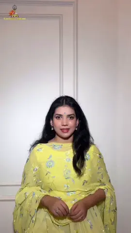 Watch this to understand Radha Rani’s power🌺 — not just as a divine feminine presence, but as the Supreme Shakti Herself. To know Radha, is to know the very heartbeat of Krishna. She is not separate from Him — She is the reason Krishna becomes Yogeshwar. Without Radha Rani, there is no Bhakti, no Vrindavan, no Ras, no Leela. In the Sanskrit texts and Upanishads, the name “Ra-dha” holds esoteric power — Ra awakens Krishna, and Dha sustains that divine vibration. Saints like Premanand Ji Maharaj say that the moment “Ra” is uttered, Krishna starts Dhawan — He runs toward that soul with overflowing grace. Such is the power of Radha Naam Jap — the highest spiritual practice in Bhakti Marg. She is the embodiment of love, compassion, stillness, devotion, surrender, and the source of all spiritual magnetism. To chant Her name is to invoke Krishna, to walk toward Her is to walk deeper into Sanatan Dharma and the soul of Hinduism. If Krishna is the ocean, then Radha Rani is the moon that stirs its tides. If Krishna plays the flute, Radha is the song that pours from it. Without Radha, there is no Vrindavan — She is Vrindavan. May this post bring you closer to Radha Bhakti, to the essence of Vrindavan, and the eternal light of Sanatan Dharma. [Radha, Krishna, Bhakti, Sanatan Dharma, Vaishnavi Jairam , Hare Krishna , Sanatani , Hinduism, Hindu, Radha Rani, Radha Naam, Vrindavan, Spirituality, Premanand ji Maharaj , radhe radhe] #radha #radharani #krishna #SanatanDharma #vaishnavijairam              