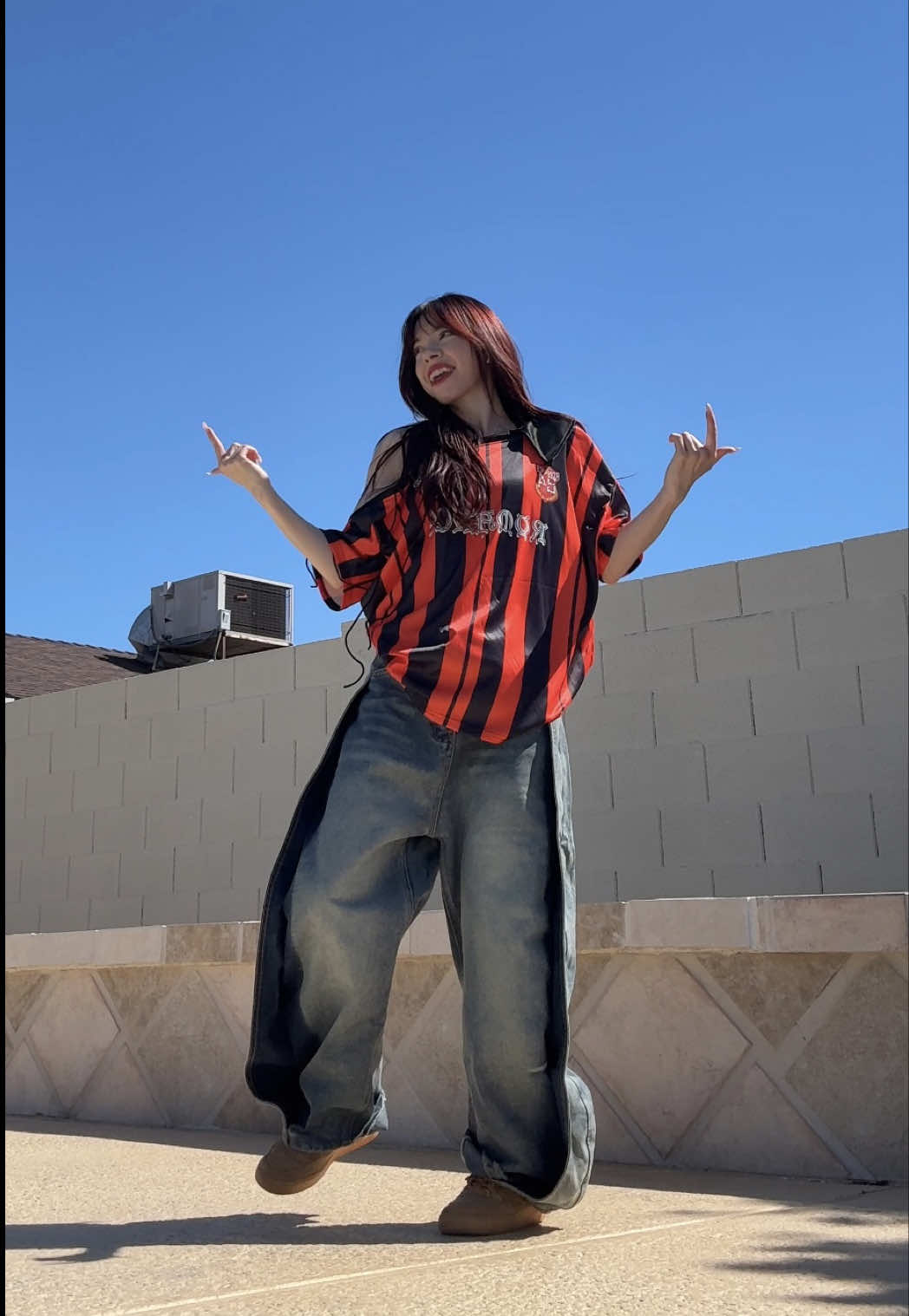watch me go! 🗣️ @CORTIS #cortis_go #cortis #kpop #dancechallenge #mirrored jeans from @aelfriceden_official 