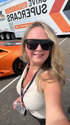 Such a fun day #xtremexperience #lamborgini #porshe #fastcars #exoticcars 