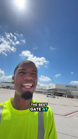 Best gate at the Airport 🔥🔥🔥🔥 #keldrickhopson #contentcreator #fyppppppppppppppppppppppp #Creator #trenches 