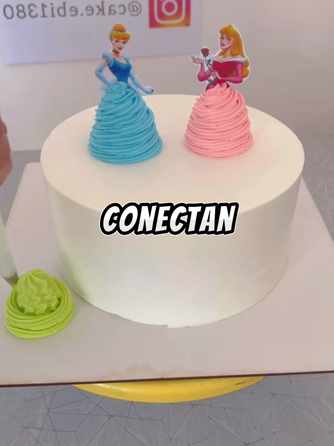 Te regalo 4 clases online y EN VIVO de pastelería del 28 al 31 de Agosto✅ #pasteleria #pastel #cake #emprendedoras #decoraciondepasteles #cursodepasteleria  #aprendepasteleria #aprendepasteleriaonline #cursodepasteleria