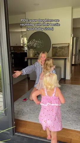 We love auntie @Rylee Arnold 🫶🏻 #auntiesoftiktok #besties #auntlife #girlmom #MomsofTikTok 