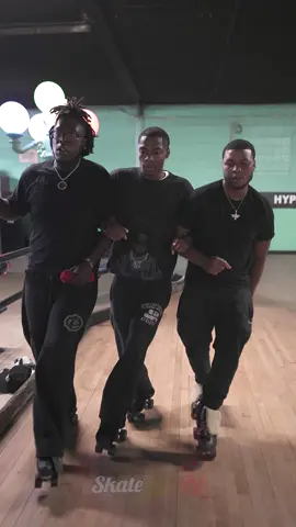 3 of the hardest🔥 Skaters: Music: @42 Dugg @Future  #stlouis #smooth #trio #skaters 