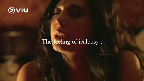 ..بدي اعرف مين هي  #fyp #nadinelabaki 