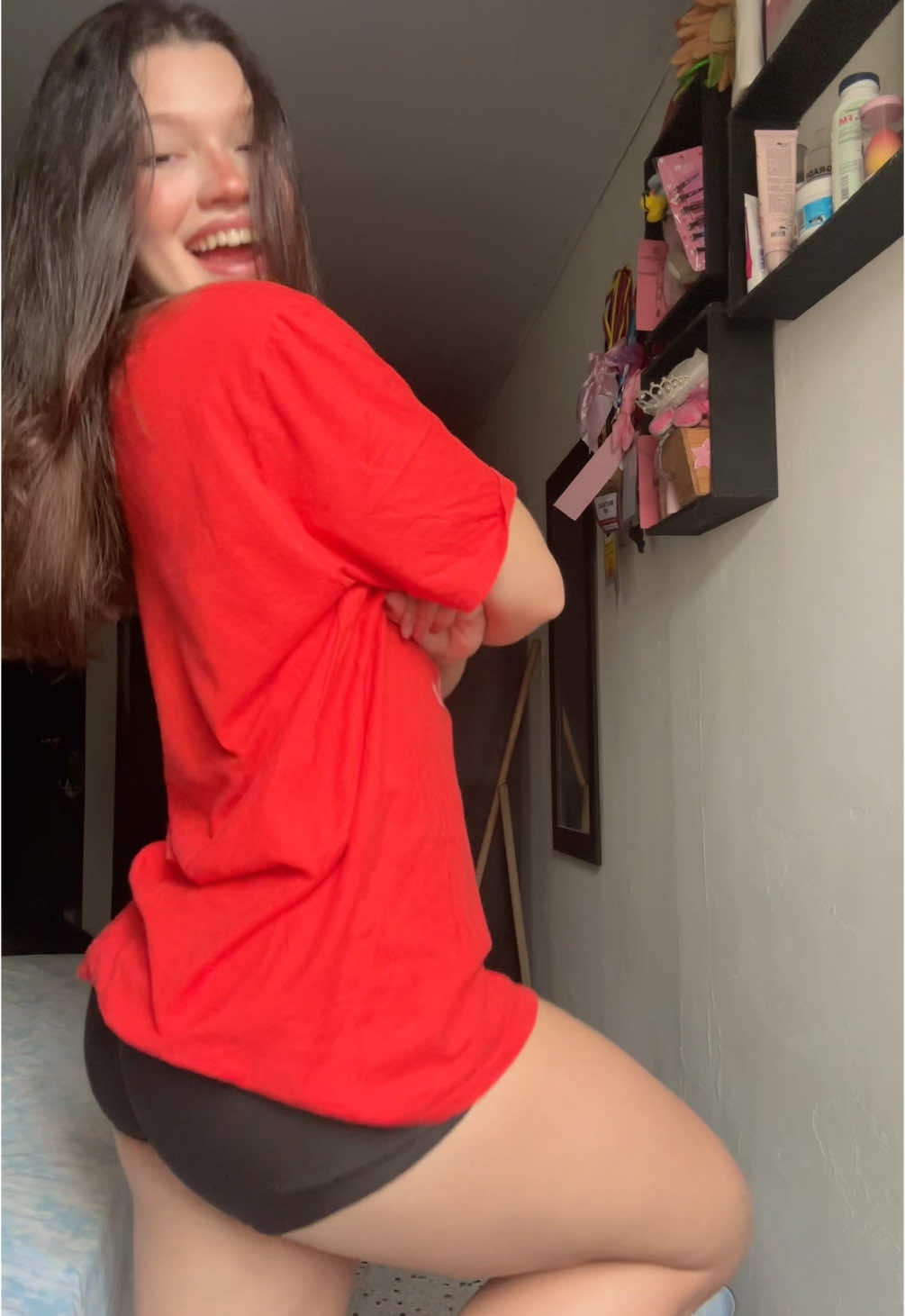 👺