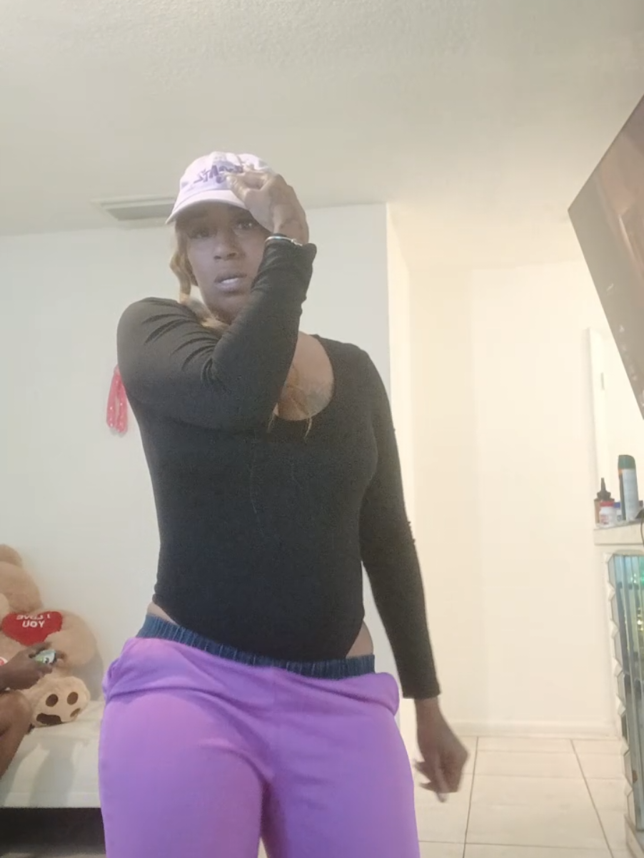 Happy Sunday 😊  Hips controlling 🥵🤯😻💦❤️🔥🔥🔥