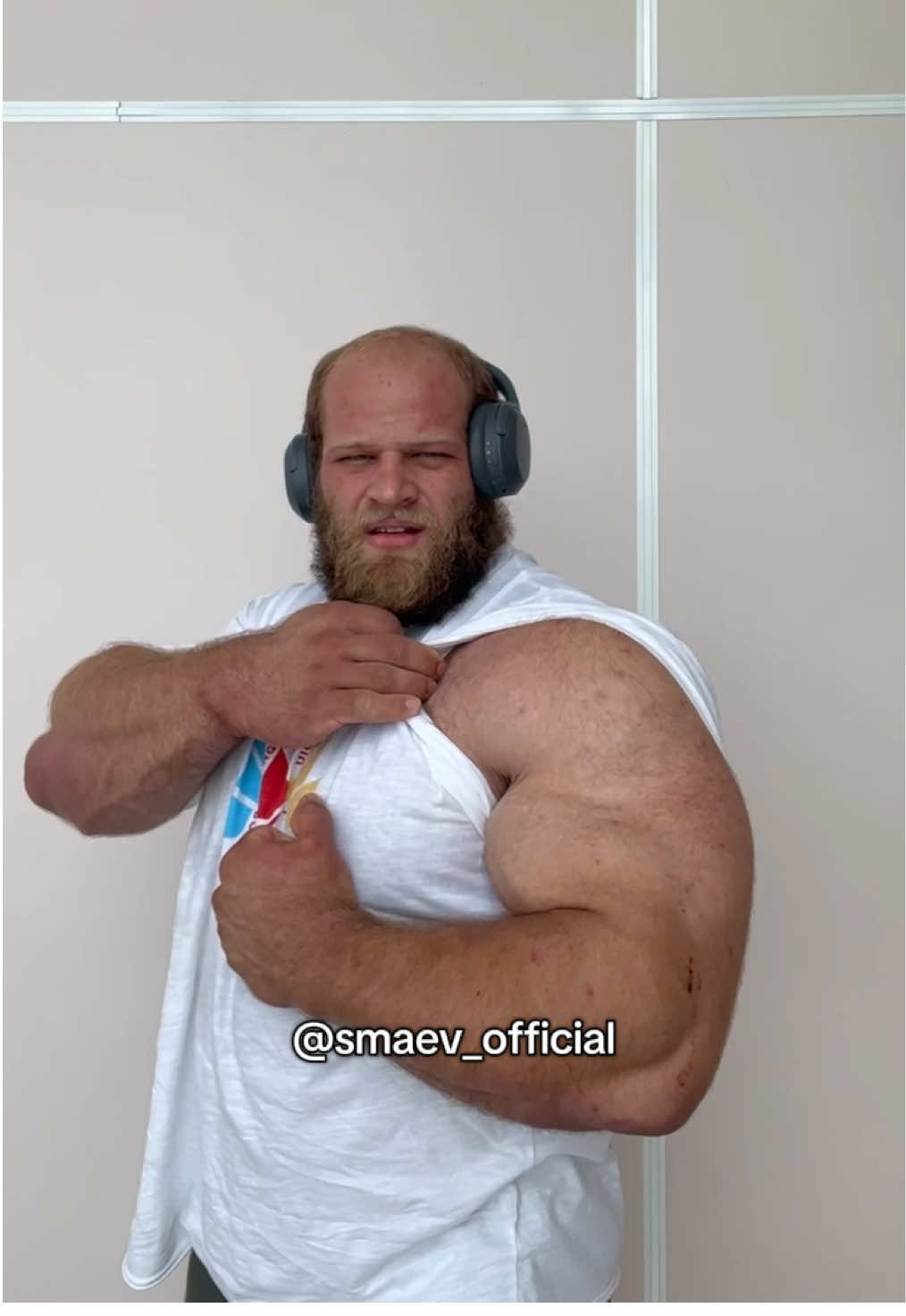This is the results of being natural and vegan 🌱🥑 - Code: SMAEV1 for all @BuckedUp supplements! - #buckedupambassador #andreysmaev #GymTok #bodybuilding #powerlifting #trending #gymmotivation 
