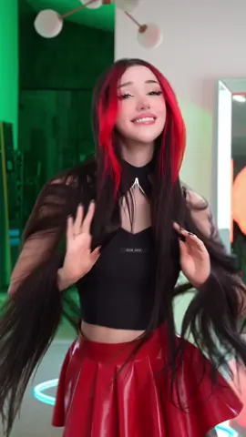 Hai :3 how your weekend going?? ❤️#dance #trend 