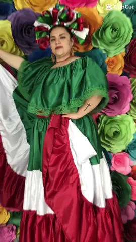 #CapCut ##mexitodotocorazon #dayofthedead #mexican #practiceskirt 