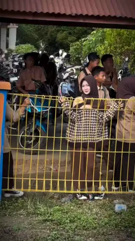 bibit unggul 🤭@𝙏𝙚𝙢𝙥𝙖𝙩 𝙒𝙖𝙣𝙞𝙩𝙖#wanitaidaman #anaksekolah #cewekimut #xyzbca #fyppppppppppppppppppppppp 