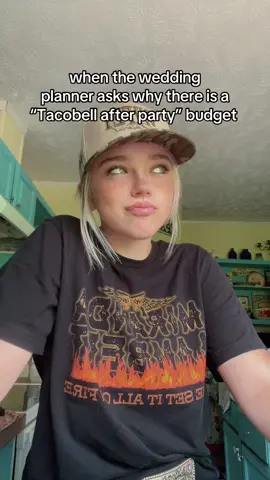 ITS A MUST!! @tacobell #fyp #tacobell #wedding #mirandalambert 