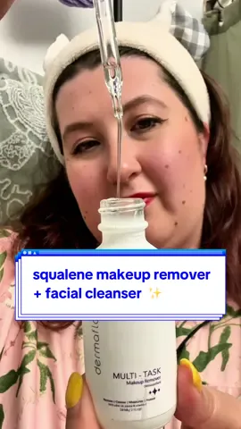this oil cleanser is packed with squalene, jojoba oil, antioxidants, and vitamins! makes my skin feel so soft and clean ✨ #makeupremover #oilcleanser #facialcleanser #squalenecleanser #tiktokshopcreatorpicks