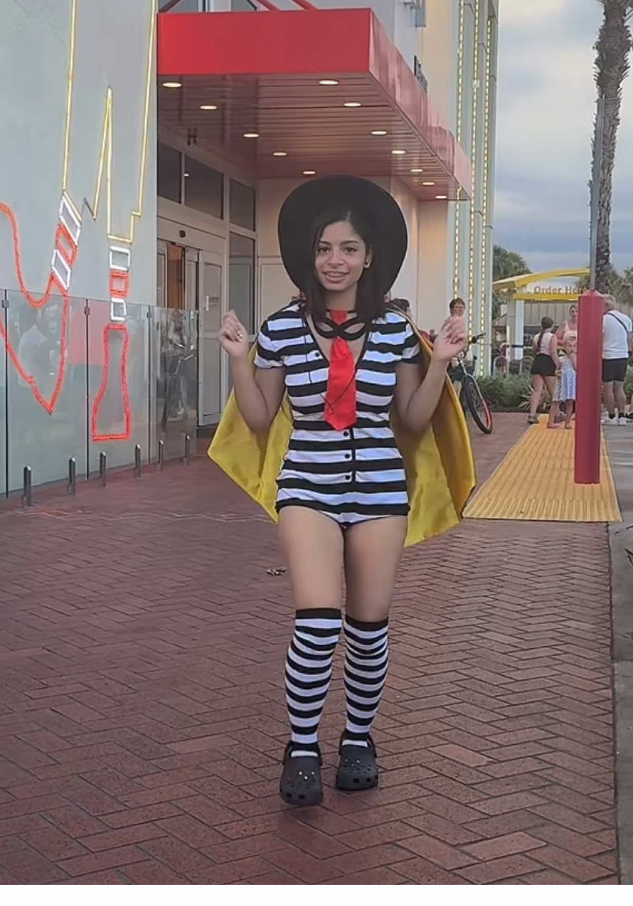 Will you confess? ##destinyfomo##mcdonald##costumeideas##virał##fypツ