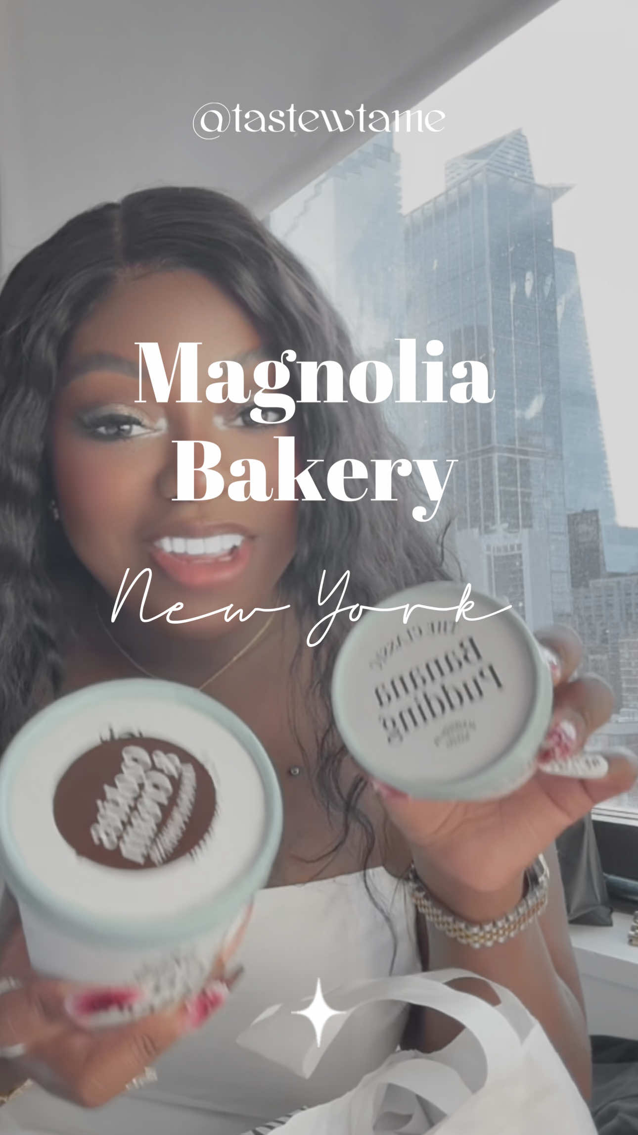 Listen, don’t jump me in the comments because I can eat banana pudding without bananas just fine, but this definitely threw me for a loop because I didn’t expect them to put the bananas in the cookie and cream version of it. Am I Trippin ? 😭😂  Let me know in the comments if you’ve tried the spot and if so, what’s your favorite flavor that they make?  #magnoliabakerynyc #bananapudding 
