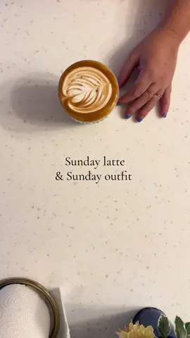 Back to these again 🙂🌤️🌼🌻 #sundaymorning #latte #latteart #coffeetok #OOTD 