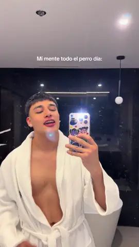 ¿Y qué tiene? 🤷🏻‍♂️🤷🏻‍♂️🤷🏻‍♂️ #elmalilla #derodillas #perreo #chakalon #nuevamusica 