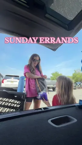 who else saw the bird 🤣 #longvlog #Vlog #sundayerrands #sundayfunday #groceryshopping 