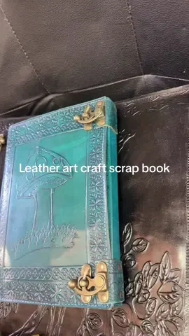 #creatorsearchinsights #craftjournal #leatherjournal #scrapbooking #handmadepaper 