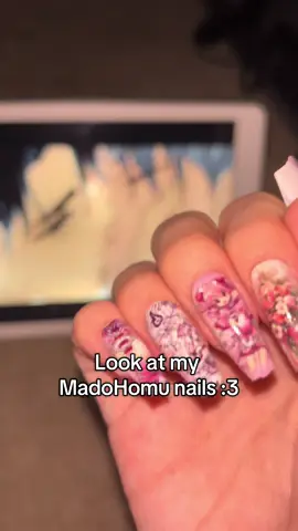 IGNORE HOW RED MY HANDS ARE I WAS USING ACETONE AND IM LOWK ALLERGIC ^-^💧 #madokamagica #madohomu #ivantill #fyp 