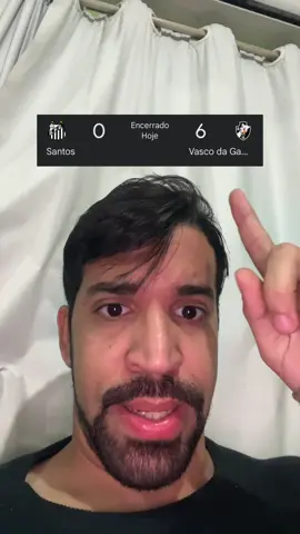 O que está rolando com o Santos? 👀  #santos #vasco #futebol #times #humor 