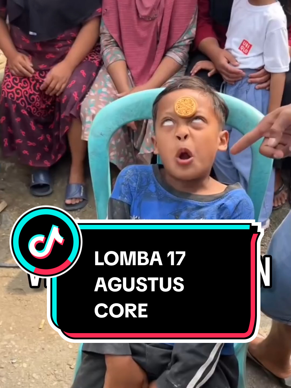 Lomba makan roti 3 versi 😂 #17agustuscore #17agustus2025 #lombaagustusan  #lomba #lomba17agustus 