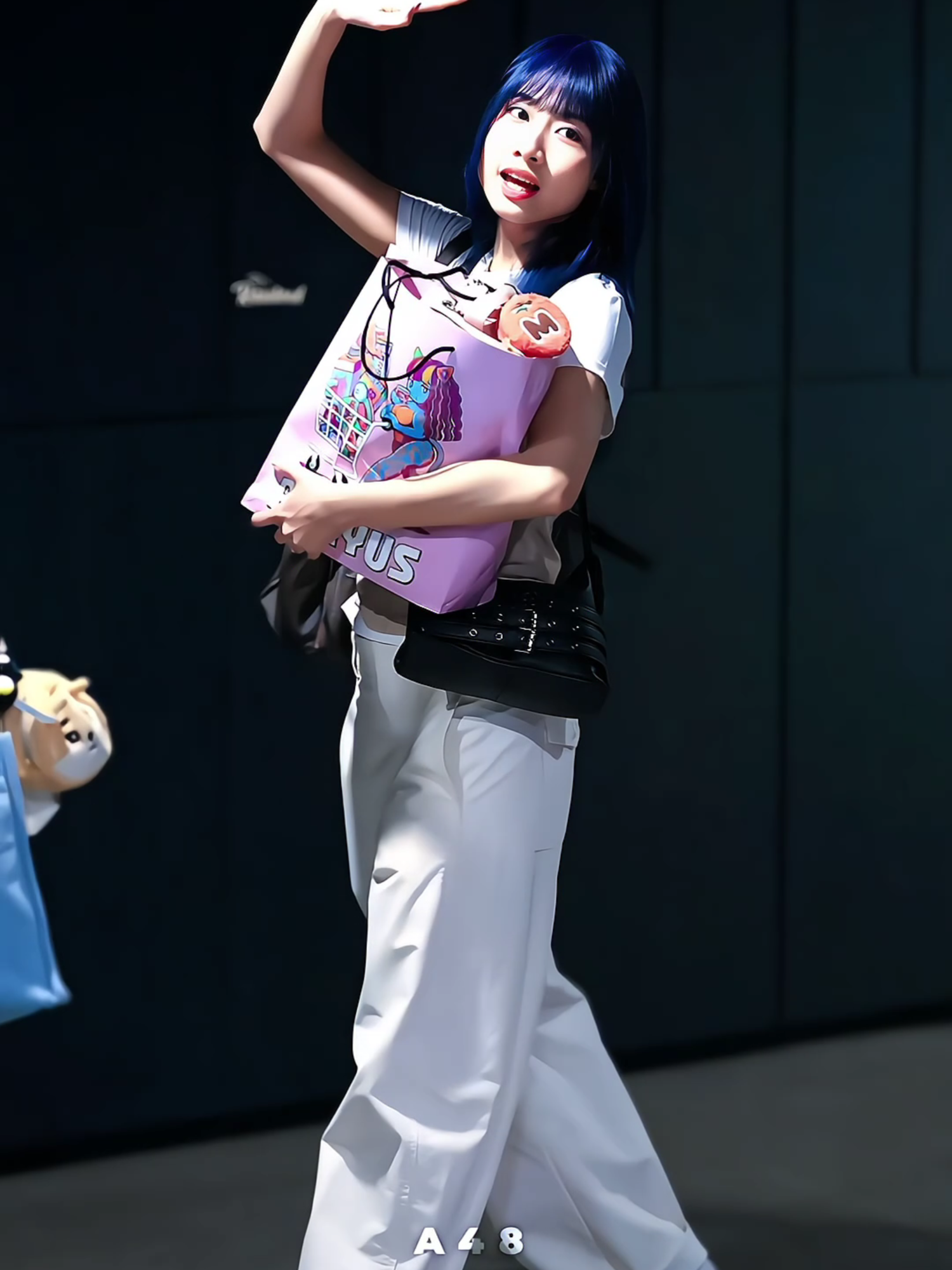 Banyak yang nanyain si biru katanya abis konser😂#muthejkt48 #mutiaraazzahra #mumuchang #jkt48 #jkt48newera #fyp #fypシ゚ #foryou SC x:@rantovl @samsudaa