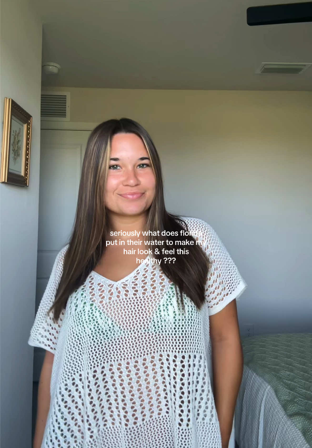 ditching all my hair products & just moving to florida 💇🏻‍♀️  #hairhealth #hair #healthyhairtips #hairtransformation #hairtok 