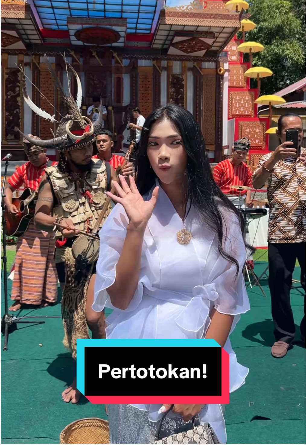 Bagian 512 | Masih acara pertotokan. #fyp #toraja #torajautara #sulawesiselatan 