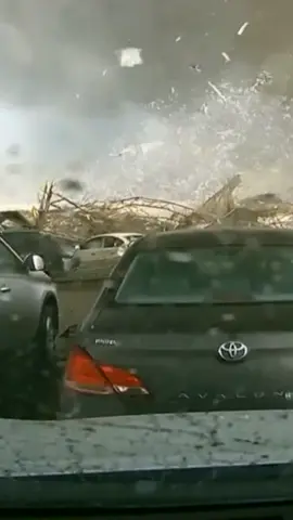 A tornado demolishes a massive commercial building in seconds 🌪️💥 #InTheEyeOfTheStorm is new Sundays at 10P.