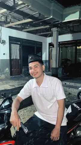 Dek remmah lek 😊#capcut #trend #lagumadura #viraltiktok #fyppppppppppppppppppppppp 