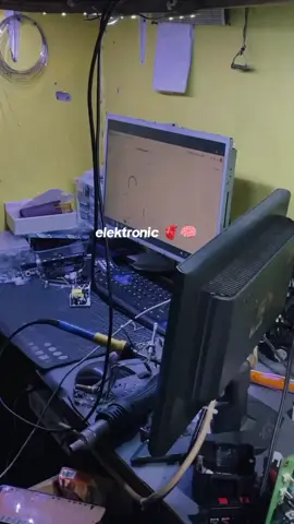 elektronik  #ElektronikIndonesia  #KaplingElektronik  #teknisielektronik  #fyp 