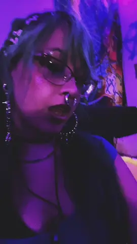 no one look good w me but u