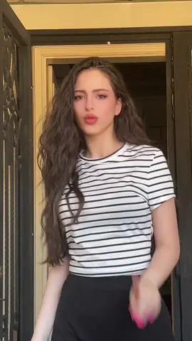 مش انا ليلى!!!!
