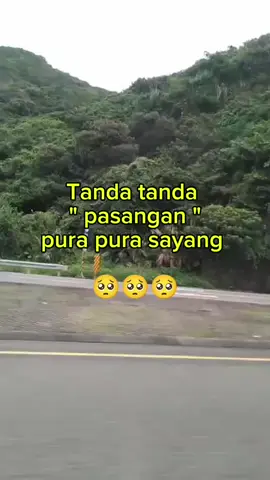 Tanda tanda pasangan pura pura sayang 🥹🥹 #promomakanmerdeka #assalamualaikum #fypシviral #soundviral #videoviral 