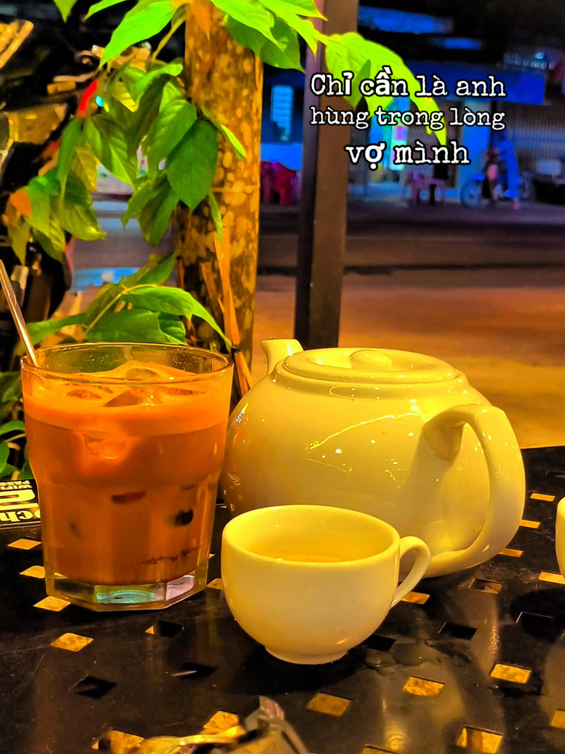 Đàn ông không cần phải là anh hùng của thiên hạ, chỉ cần là anh hùng trong lòng vợ mình...#caunoihay #trietlycuocsong #ngamnghi #banlinh #CapCut 