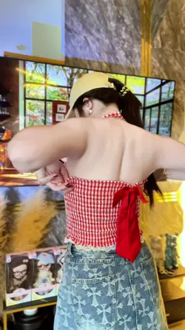 #เสื้อคล้องคอโชว์หลัง 