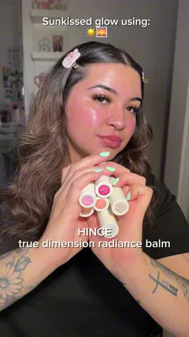 Hince true dimension radiant balms are so glowy! #hince #radiancebalm #glassskin #summermakeup #hince @힌스 hince_official 