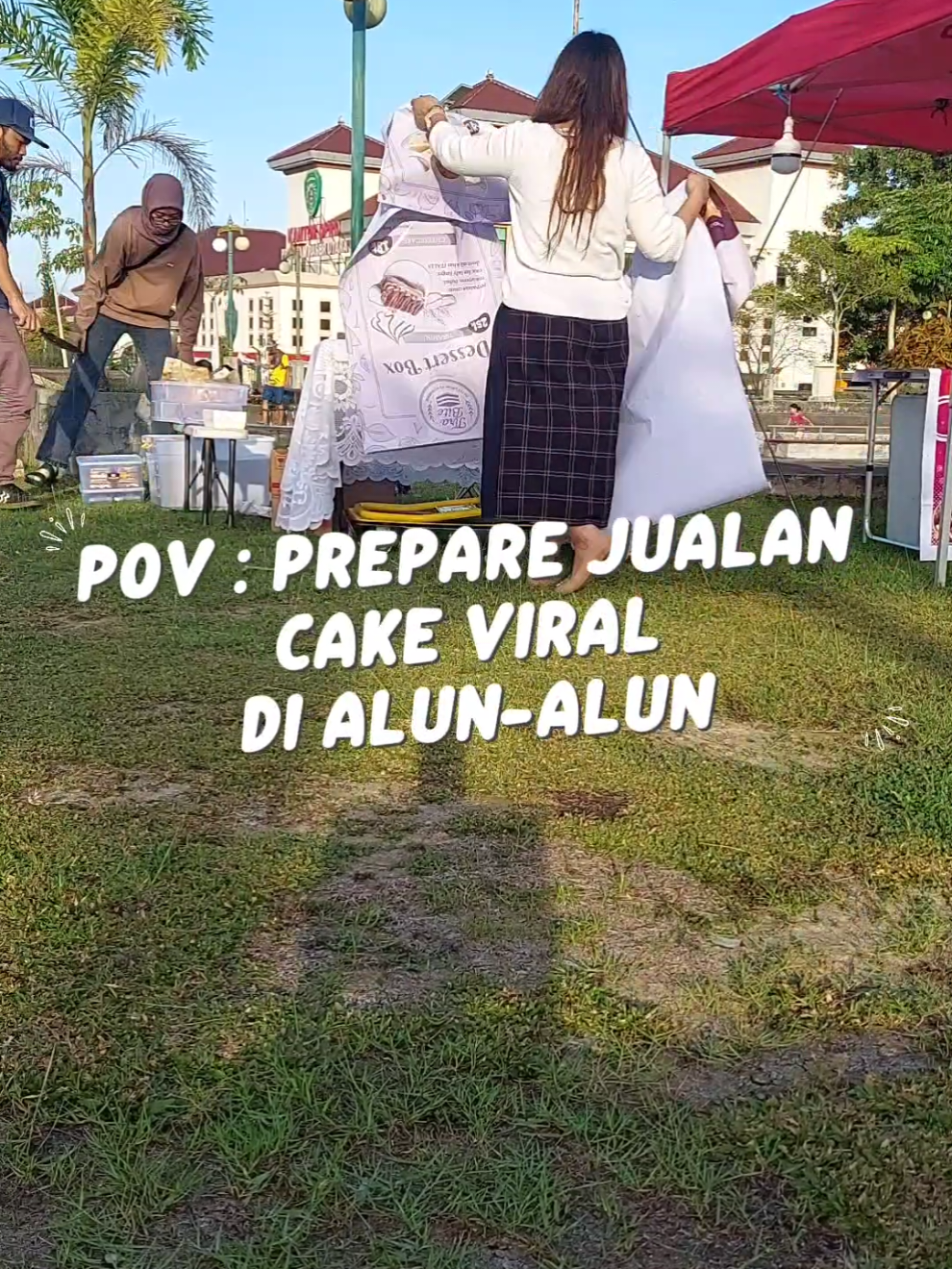 🙈 Late post alert! Lapak sudah rapih, kue sudah habis, tapi manisnya masih kebawa sampai sekarang. Makasih banyak yang sudah datang 🫶 #TiraBitePPU #penajam_paser_utara #alunalun 