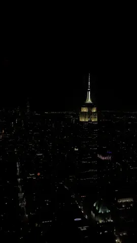 New York City has my heart🫶🏼#newyorkcity #summitonevanderbilt #newyorkviews #fyp #mannhattannewyork 