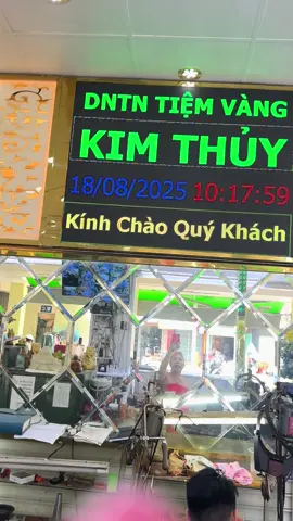 Giá vàng hôm nay của Thuỷ nè cả nhà yêu 