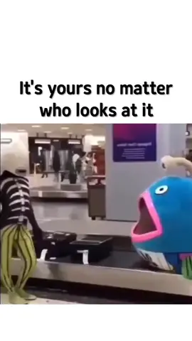 Waited like the real owner… then snatched it the second it arrived 💀🎭  . . . #funny #fyp #costumememe #mascottok #viral