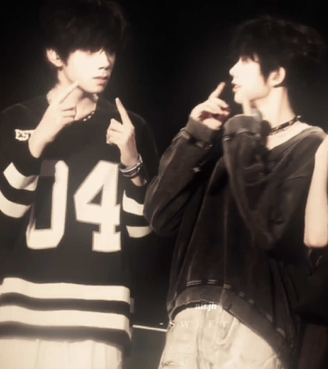 :”暗恋…”#kiethang #luheng #jieheng #橹恒 #nii_cyh 