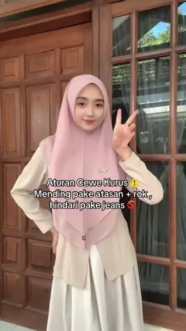 Apalagi celana pensil , bikin tulang ku makin keliatan kecil 🫠 #kurus #naikinberatbadan 