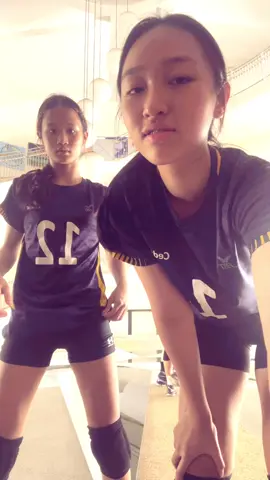 @jeapeepee do u even know how to floss #volleyball#swish#floss