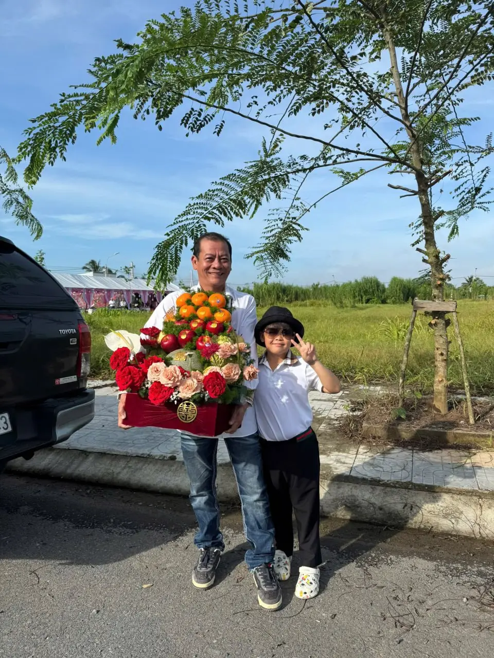 Đầu tuần chúc mọi người nhiều may mắn và sức khỏe.