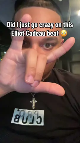 FaceTiming him LIVE NOW on Twitch:CastroYK link in bio #tahaadpettiford #castroyk #elliotcadeau #twitchstreamer #twitchclips 