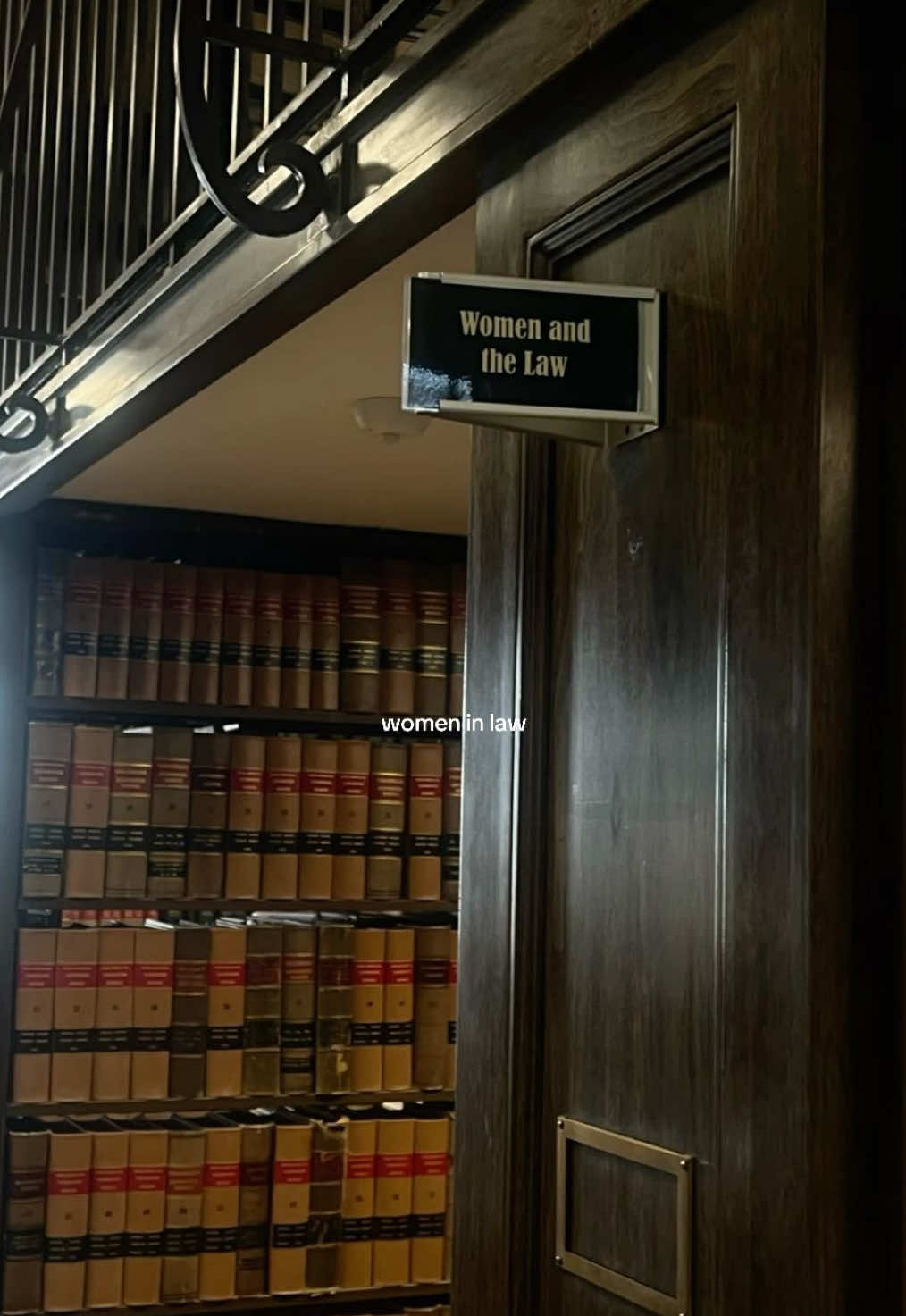so hot #law #lawschool #viralvideo #aesthetic #fypシ  (I hate this 5 hashtags thing)
